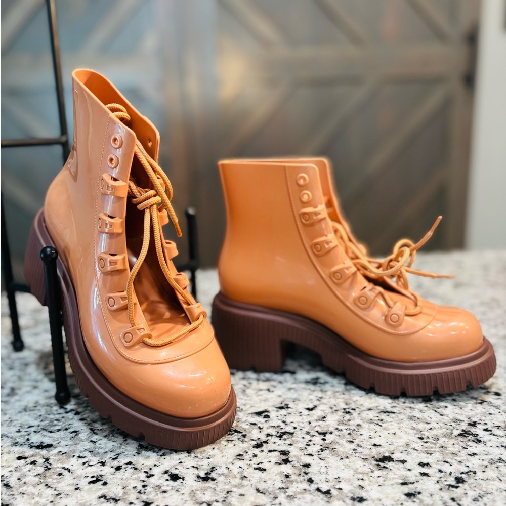 Mellisa Stylish Jelly Boots